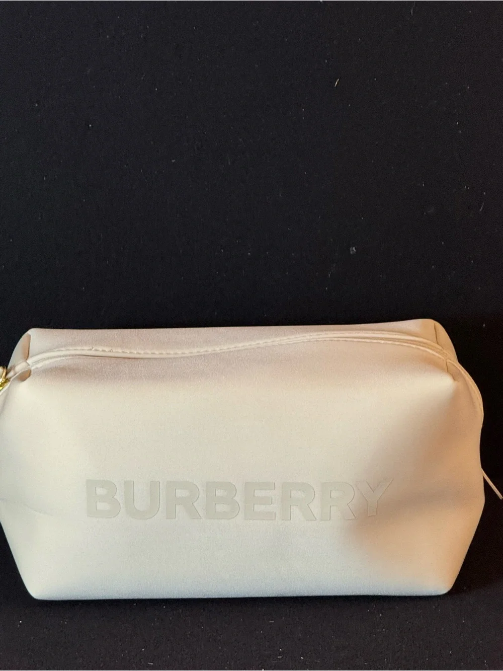 Burberry NWOT Cream Beige Cosmetic Bag Limited Edition Gift Pouch